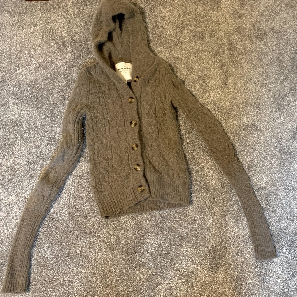 Abercrombie & Fitch wool blend sweater